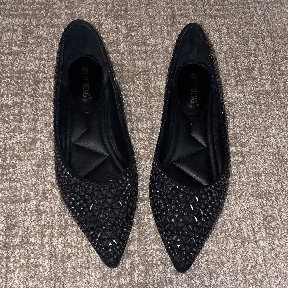 Elegant Black Embellished Flats womens 10